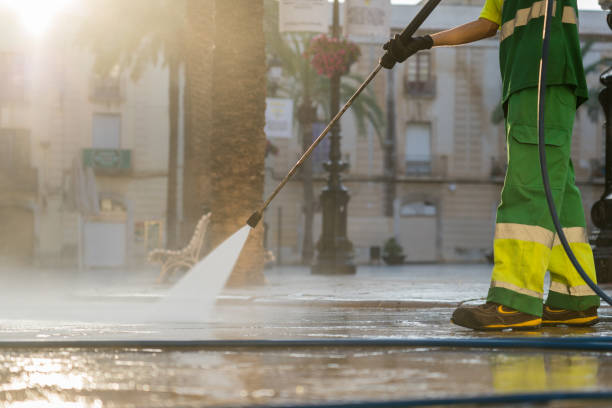 Best Sidewalk Pressure Washing  in Napavine, WA